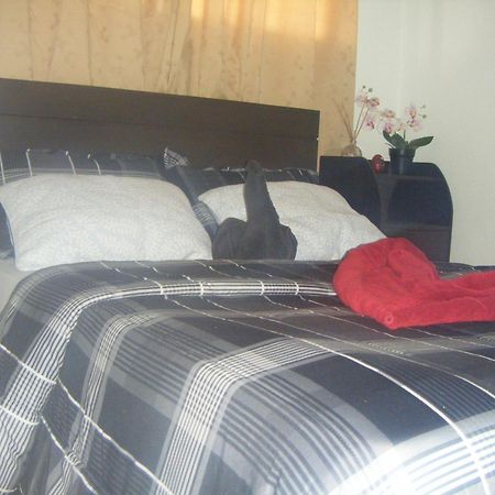 The Oasis Davao Condotel ภายนอก รูปภาพ