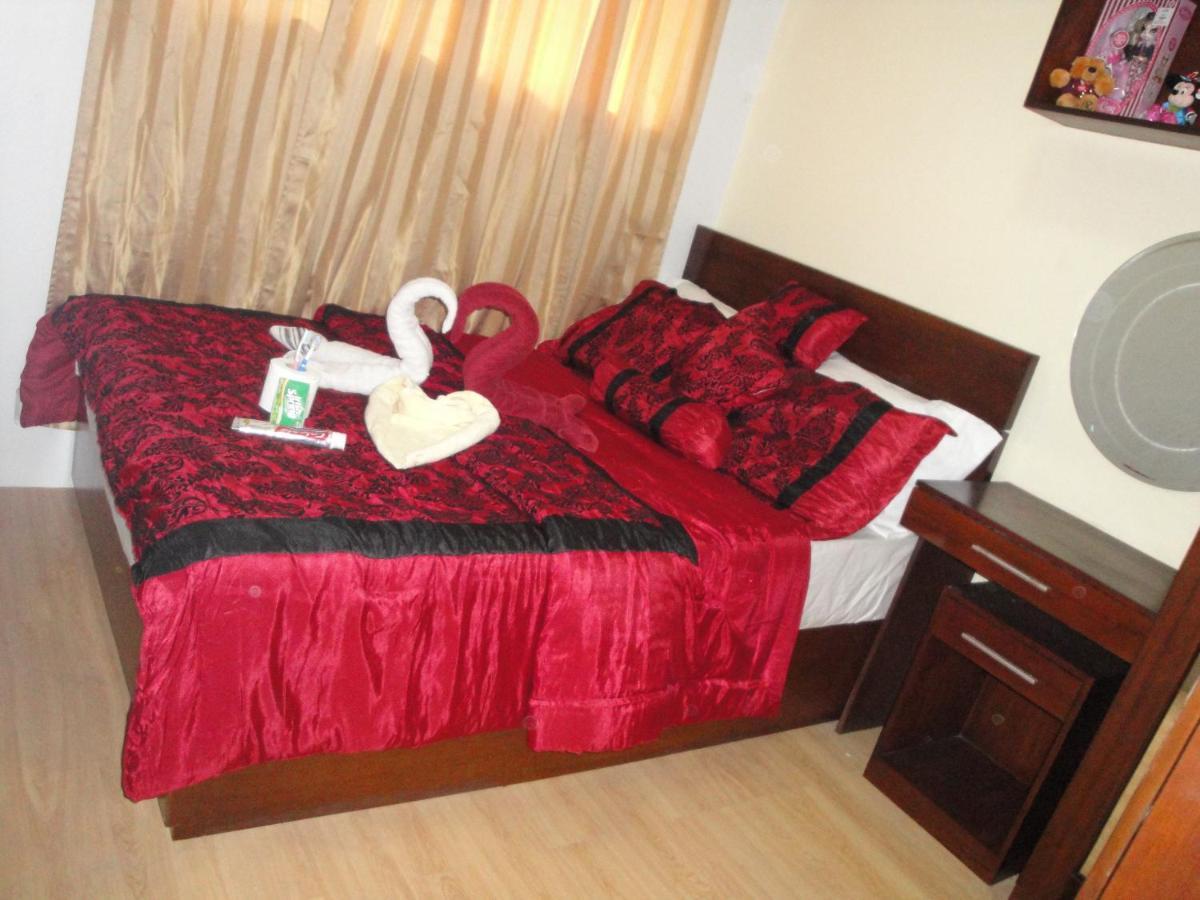The Oasis Davao Condotel ภายนอก รูปภาพ