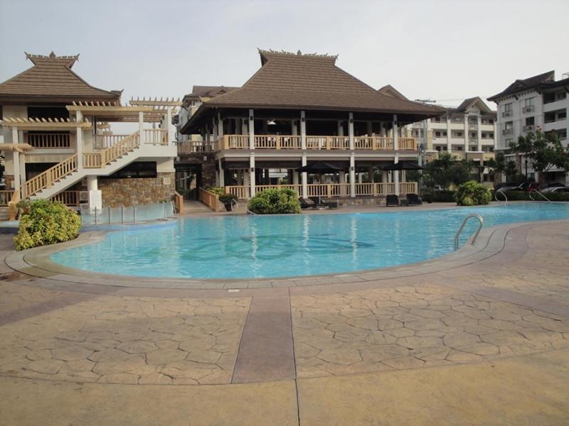 The Oasis Davao Condotel ภายนอก รูปภาพ